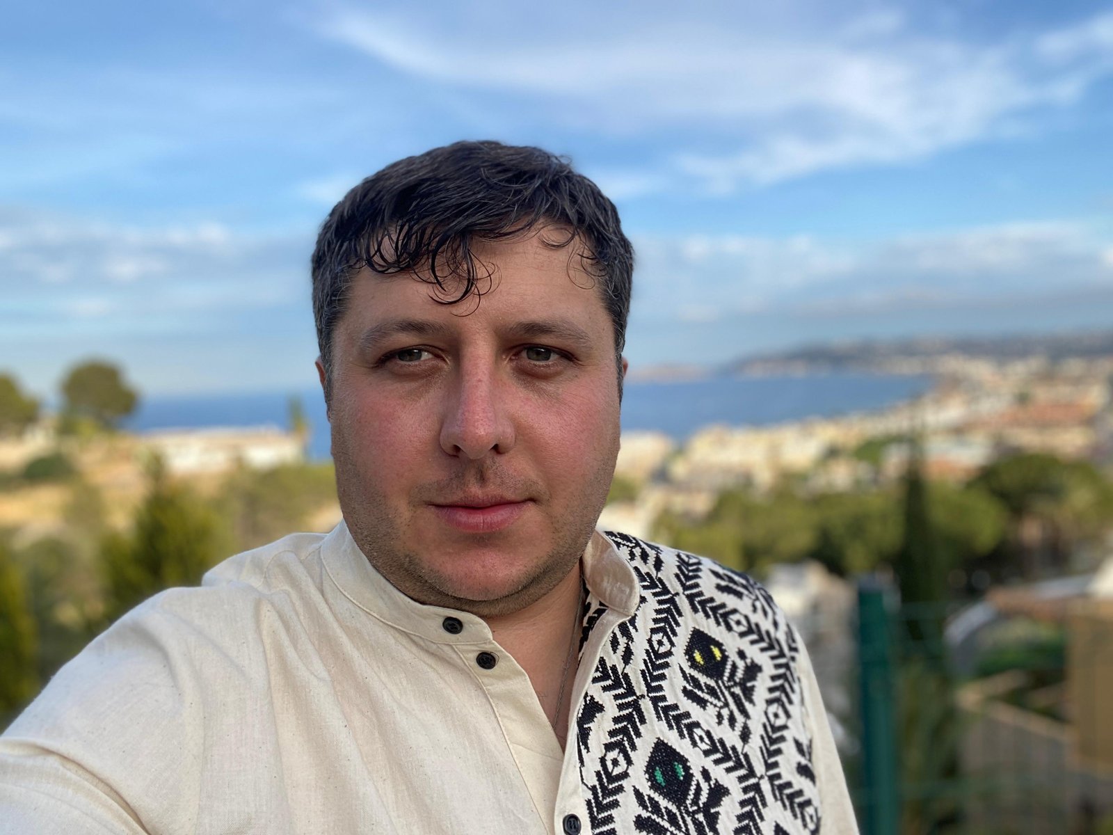 Максим Дідур у вишиванці